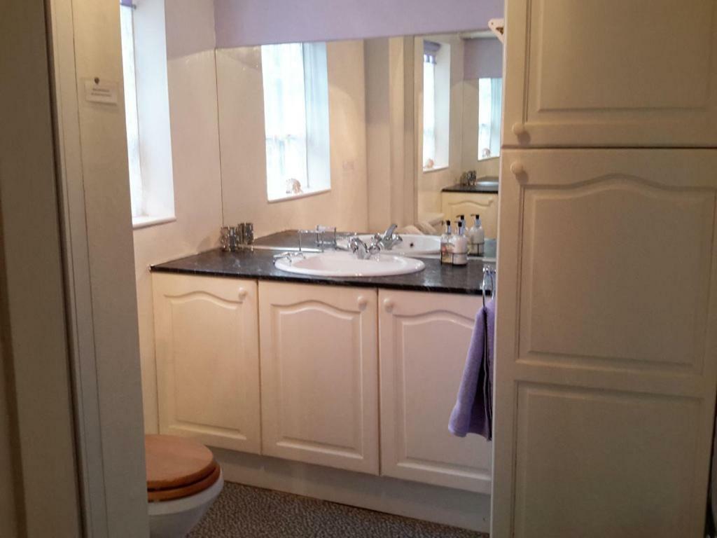 Lupine Cottage Γουίτμπι Εξωτερικό φωτογραφία